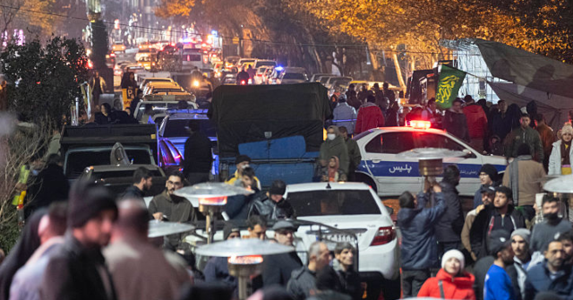 protests-continue-across-iran-with-calls-for-‘death-to-the-dictator’