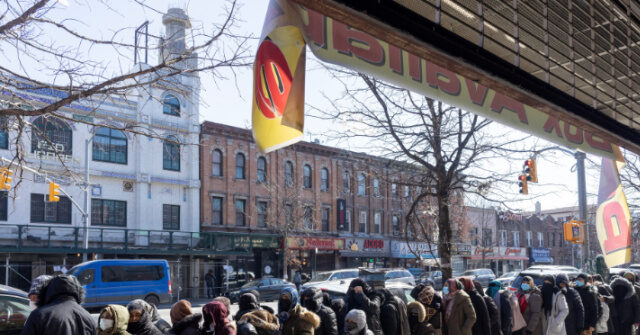 trump-expands-tough-‘travel-ban,’-progressives-are-weirdly-quiet