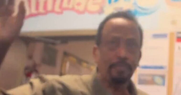 ‘don’t-touch-me!’-–-shock-video-shows-female-fox-commentator-rushed-by-yelling-man-the-moment-she-walks-into-‘jubba-daycare’-center-in-ohio