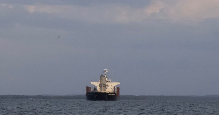 breaking:-us-seizes-venezuelan-‘shadow-tanker’-being-escorted-by-russia