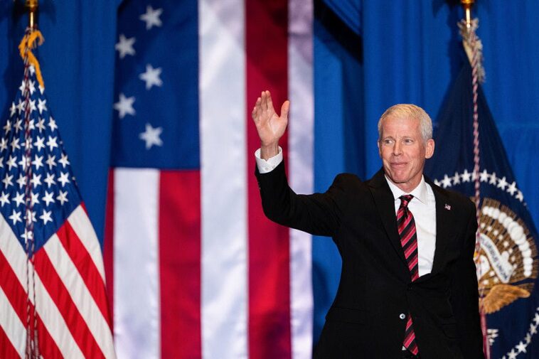 us.-to-control-venezuelan-oil-sales-as-‘leverage’-for-‘change,’-energy-secretary-says