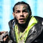 rapper-tekashi-6ix9ine-surrenders-himself-at-brooklyn-jail-where-maduro-being-held