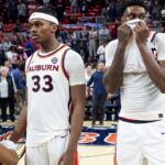 auburn-fans-shower-officials-with-debris-after-wild-buzzer-beater-gets-overturned