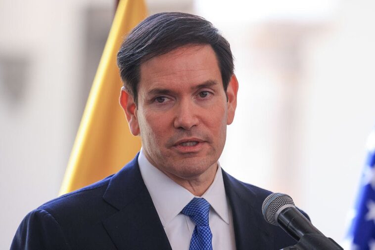 rubio-torches-democrats-who-say-he’s-‘winging-it’-on-venezuela:-‘i-used-to-be-a-senator-too’