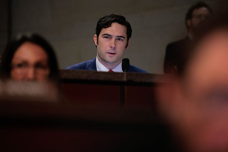 dem-witness-says-somali-immigrants-make-minnesota-‘stronger’-gop-rep’s-receipts-say-otherwise.