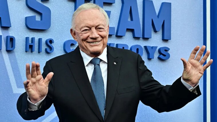 jerry-jones-likens-cowboys-defensive-coordinator-search-to-trump’s-remarks-about-‘running’-venezuela