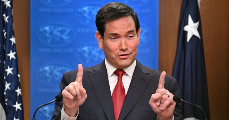 marco-rubio-tells-lawmakers-trump’s-plan-for-acquiring-greenland:-report