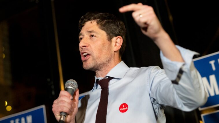 who-is-jacob-frey?-meet-the-dem-mayor-who-told-ice-to-‘get-the-f—-out’-of-his-city