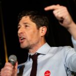 ‘get-the-f*ck-out!’:-minneapolis-mayor-loses-it,-demands-ice-leave-after-fatal-shooting-of-car-ramming-suspect