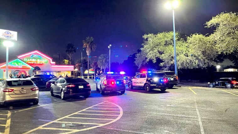 security-guard-fatally-shot-outside-houston-restaurant-after-confrontation-with-suspect