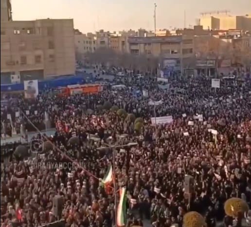 this-is-for-real-–-the-anti-regime-crowds-in-iran-are-massive-and-growing