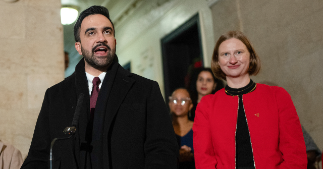 photo:-zohran-mamdani’s-hypocritical-socialist-‘tenant-advocate’-cries-when-asked-about-mom’s-$1.6-million-home