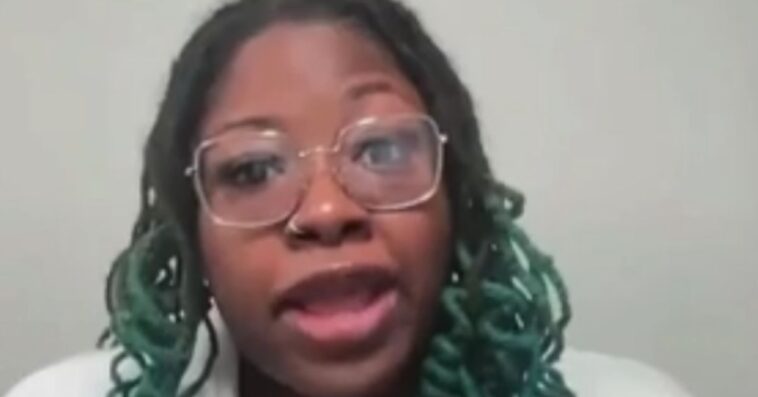 weird-green-haired-minneapolis-councilwoman-accuses-ice-of-being-an-‘imminent-threat-to-the-safety-of-civilians,’-calls-for-agency-to-be-abolished-(video)