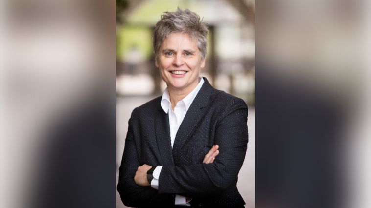 far-left-da-mary-moriarty-threatens-to-prosecute-ice-agent-who-fired-in-self-defense-against-violent-agitator