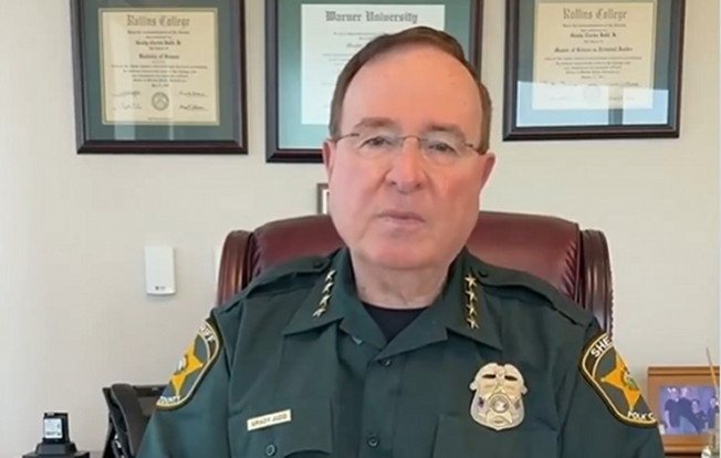 straight-talk-from-florida-sheriff-grady-judd:-‘if-you-violently-assault-police-with-a-two-ton-weapon,-expect-to-be-shot’-(video)