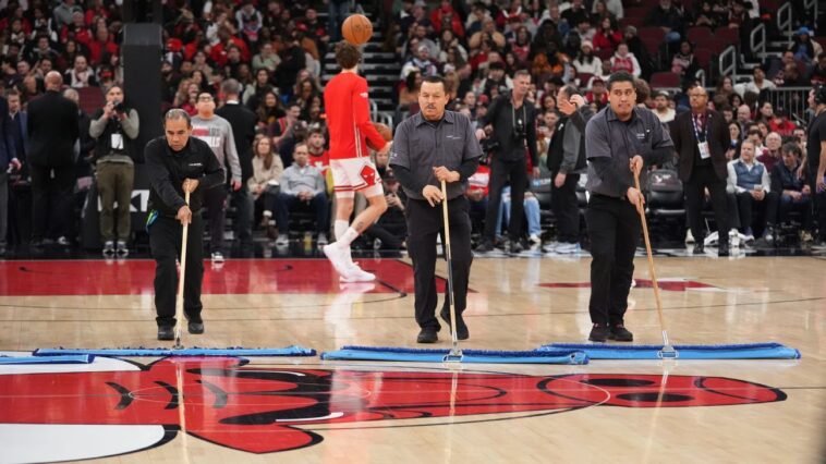 heat-bulls-ppd-due-to-condensation-on-court