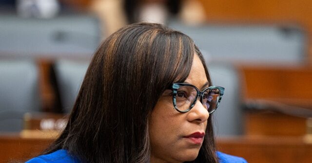 dem-rep.-bynum:-don’t-know-details-of-portland-shooting,-know-border-patrol-engaging-in-‘terrorism’