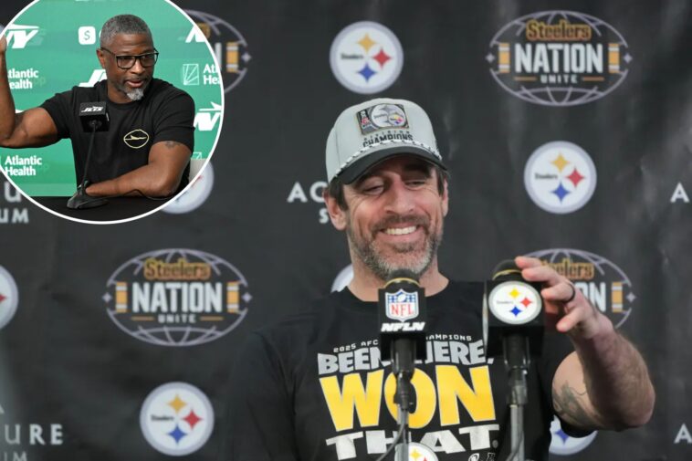 aaron-rodgers-still-taking-shots-at-jets-as-he-prepares-for-steelers-playoff-matchup