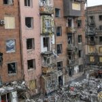 russia-fires-new-hypersonic-missile-in-massive-ukraine-attack,-kremlin-says