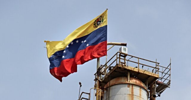 trump-to-meet-with-oil-executives-on-restoring-venezuela’s-oil-infrastructure