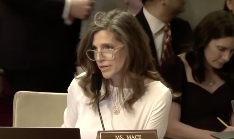 epic!-rep.-nancy-mace-calls-to-subpoena-immigration-records-of-ilhan-omar-and-ex-brother-husband