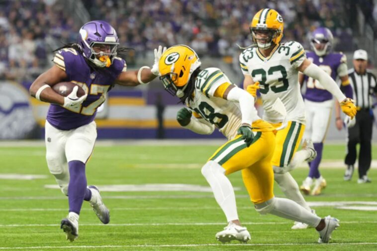 sports-broadcasting’s-parroting-problem-is-bordering-on-the-shameful