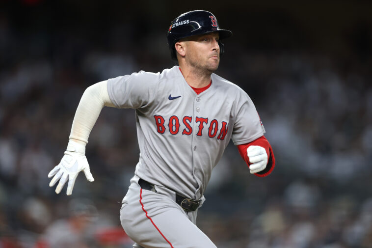 alex-bregman-has-‘ball-in-his-court’-as-his-free-agency-drags-on:-alex-cora