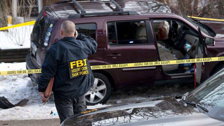 minneapolis-ice-shooting-officer-followed-training-as-potentially-‘deadly-threat’-drove-at-him:-former-agent