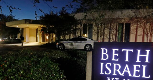 official:-mississippi’s-largest-synagogue-torched,-suspect-arrested