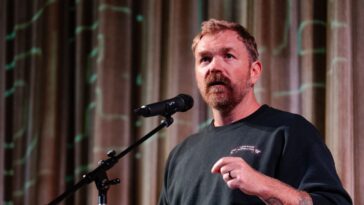 high-profile-midterm-dem-candidate-urges-americans-to-resist-trump’s-takedown-of-brutal-dictator-maduro