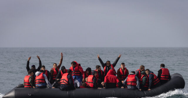 uk-asylum-seekers-to-be-given-taxpayer-funded-personal-therapists:-report