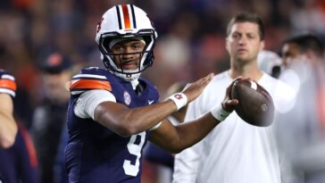 sources:-ex-auburn-qb-knight-joining-ole-miss