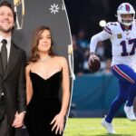 hailee-steinfeld-preps-for-golden-globes-as-josh-allen-leads-bills-in-jaguars-playoff-clash