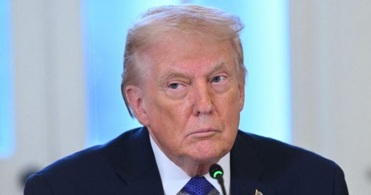 ‘no-more-oil’:-trump-issues-ominous-warning-to-cuba-to-make-a-deal-with-us-‘before-it’s-too-late’