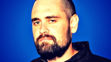 nick-reiner’s-siblings-cut-off-his-defense-fund,-leaving-him-to-fight-charges-of-murdering-parents-with-a-public-defender:-report