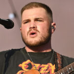 country-singer-zach-bryan-releases-full-anti-ice-song-about-‘the-fading-of-the-red,-white,-and-blue’