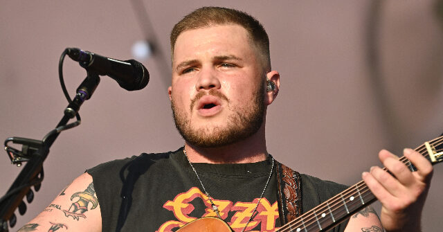 country-singer-zach-bryan-releases-full-anti-ice-song-about-‘the-fading-of-the-red,-white,-and-blue’