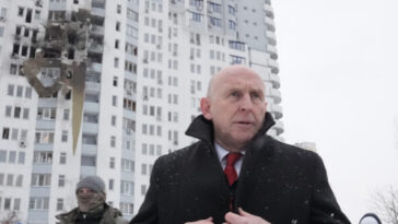 british-defence-secretary-says-he-wants-to-capture-putin-like-maduro