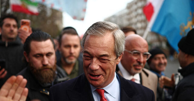 farage-backs-trump-iran-intervention,-hails-persian-‘freedom-fighters’-at-protest-rally