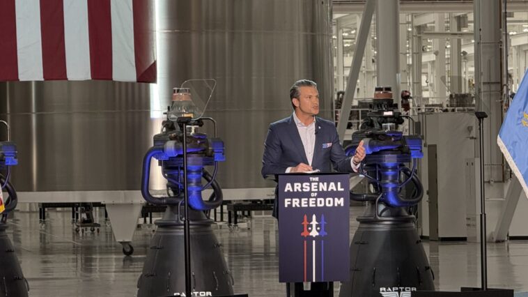 watch-live:-pete-hegseth-and-elon-musk-deliver-remarks-at-spacex-hq-in-brownsville,-tx