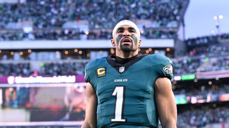 hurts-avoids-endorsement-of-eagles-oc-patullo