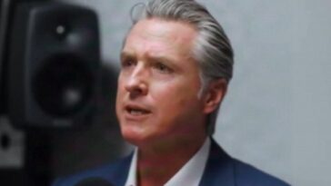 report:-california-has-lost-a-trillion-dollars-in-a-month-due-to-talk-about-a-new-‘billionaire-tax’