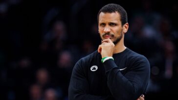 mazzulla-calls-out-refs,-repeats-‘illegal-screen’