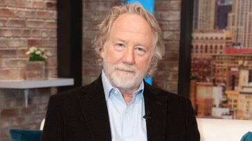 us-marshals-seek-timothy-busfield-after-child-sex-abuse-allegations