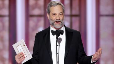 director-judd-apatow-claims-‘we’re-in-a-dictatorship-now’-during-golden-globes-remarks
