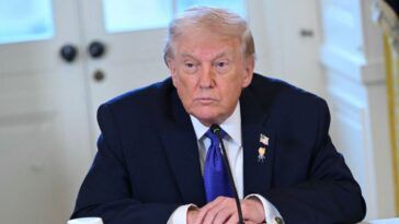 breaking:-trump-steps-into-iran-crisis-with-direct-message-to-protesters:-‘help-is-on-the-way’