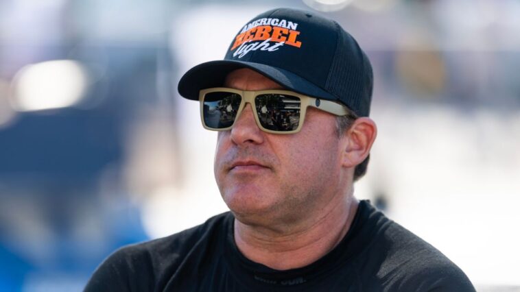 stewart-back-to-nascar-for-daytona-trucks-race
