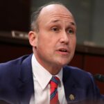 republican-congressman-forced-to-close-office-after-‘credible-threats-and-calls-for-violence’