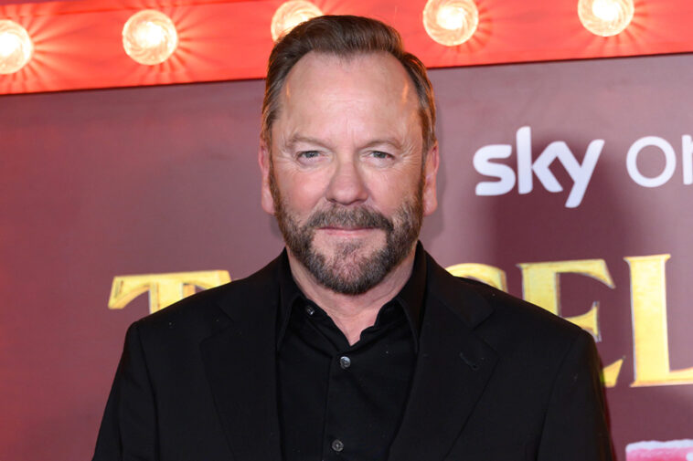 kiefer-sutherland-arrested-for-alleged-assault-on-ride-share-driver