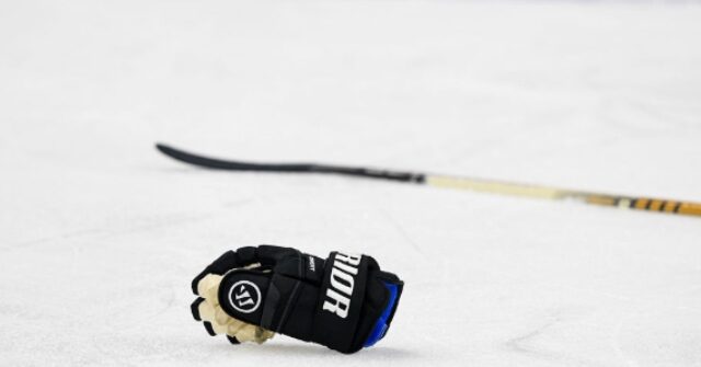 investigation-launched-after-youth-hockey-teams-brawl-in-pa